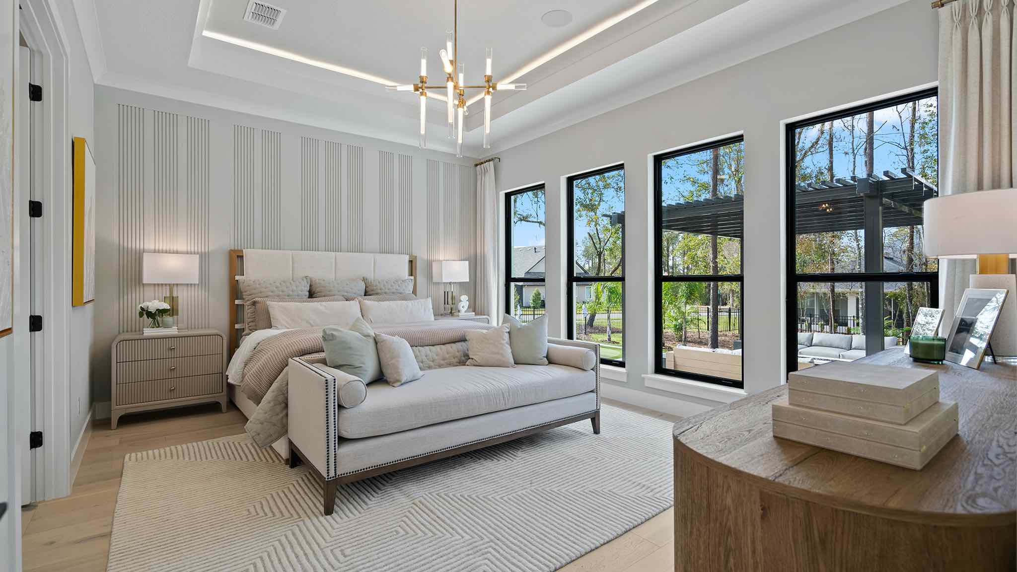 Perry Homes 3368 Master Bed